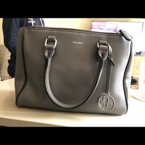 Grey tote handbag.